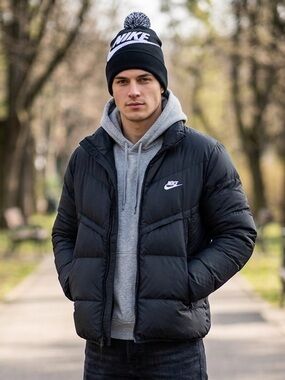 Nike Classic Knit Pom Beanie Hat Black White Logo Winter Ski OSFM
